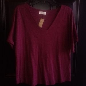 Maroon v-neck collar shirt